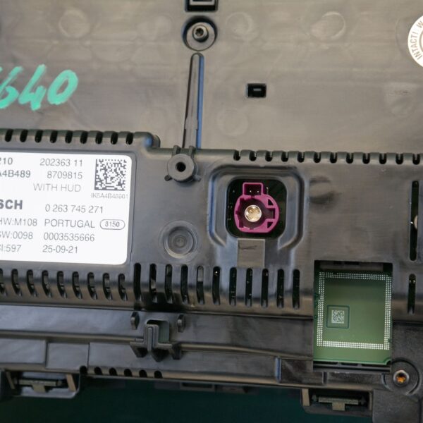 INSTRUMENT CLUSTER G42, 08/21