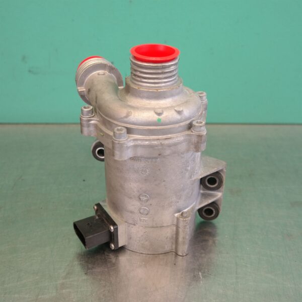 SAMSUNG CSC WATER PUMP F32 (089) (715) *11-35* P4