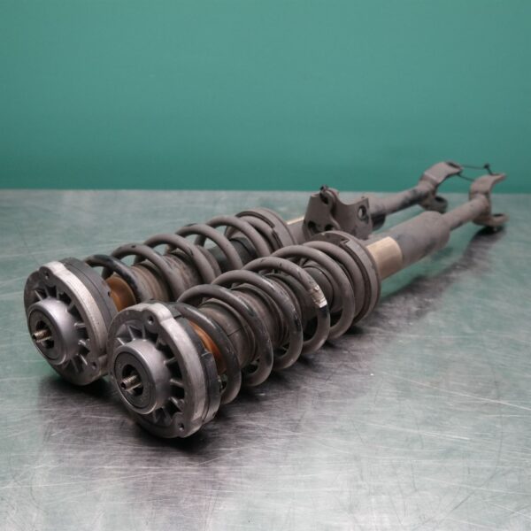 STRUT SET F10 (881) (884) *31-10*