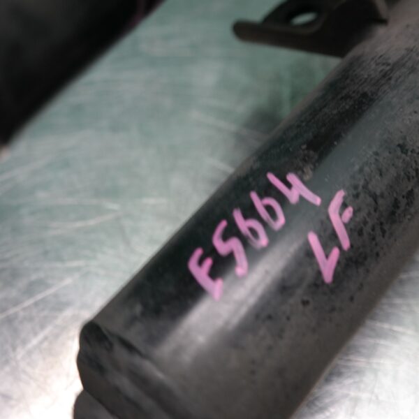 STRUT SET F10 (881) (884) *31-10*