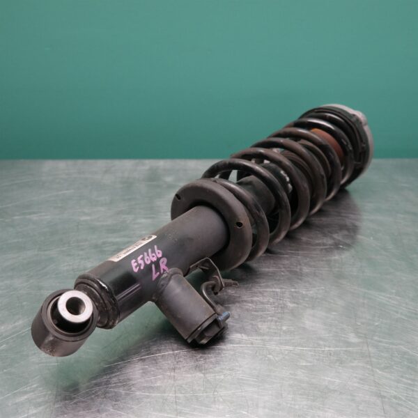 LEFT REAR STRUT F26 (911) *33-45*