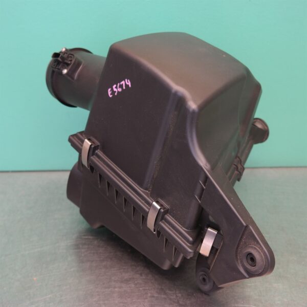 AIR CLEANER/BOX E84 (280) *13-20*