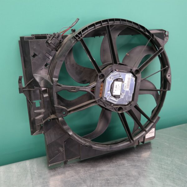 FAN E84 (109) *17-05*