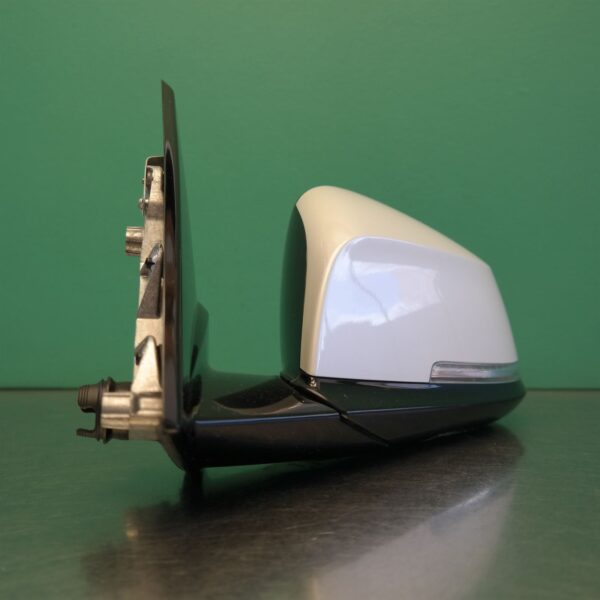 LEFT DOOR MIRROR E84 (197) *51-07