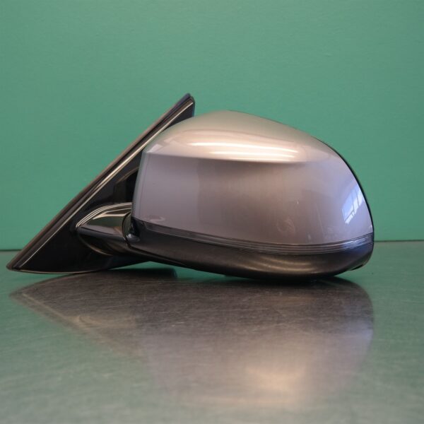 LEFT DOOR MIRROR F16 (239) *51-07*