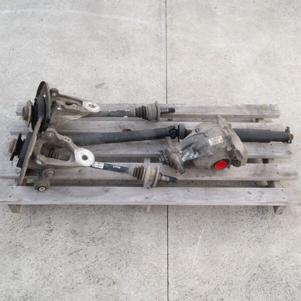 DIFFERENTIAL CENTRE E70 Rear (914) *33-05* 3.15 Towing