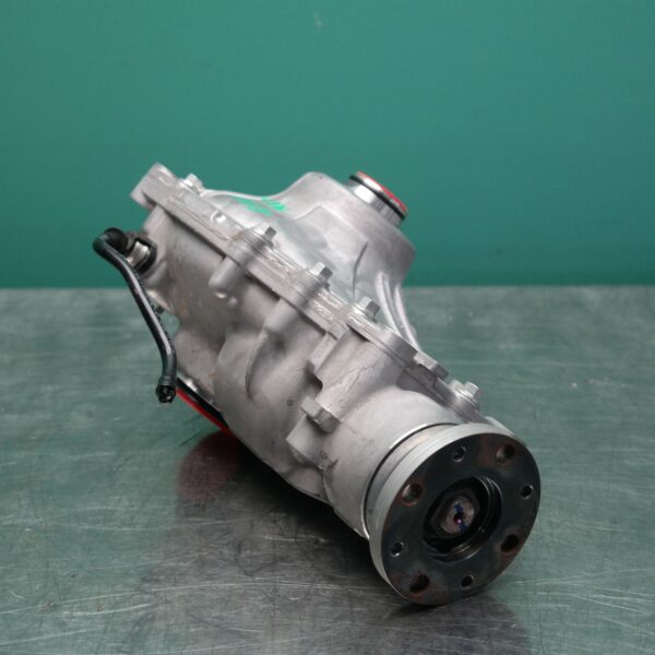 DIFFERENTIAL CENTRE G05 Front (198) or (441) *31-15* 2.93