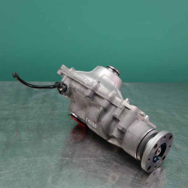 DIFFERENTIAL CENTRE G01 Front (202) or (445) *31-20* 3.38