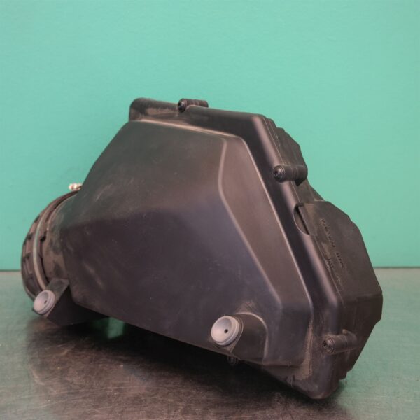 AIR CLEANER/BOX G05 (754) *13-20* 1-4 RH