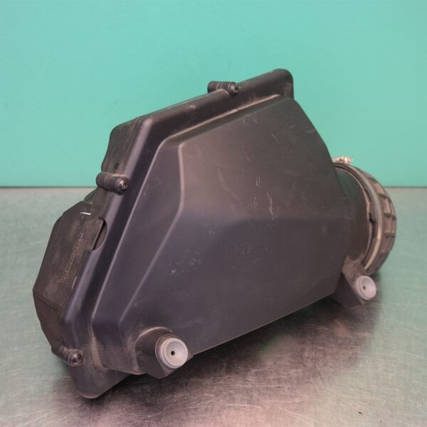 AIR CLEANER/BOX G05 (755) *13-20* 5-8 LH