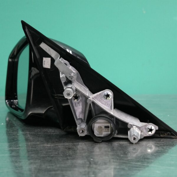 LEFT DOOR MIRROR F30 (679) *51-07*