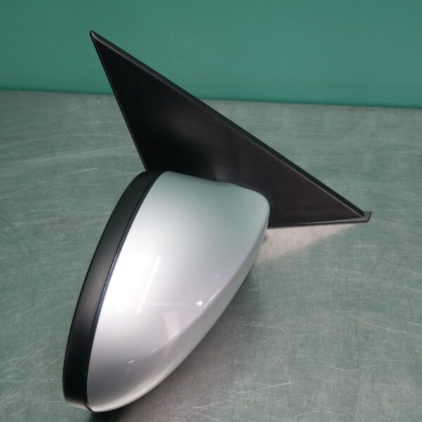 RIGHT DOOR MIRROR E87 (852) *51-07*
