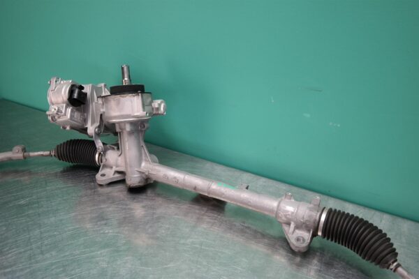 STEERING BOX/RACK F40 (013) *32-12*