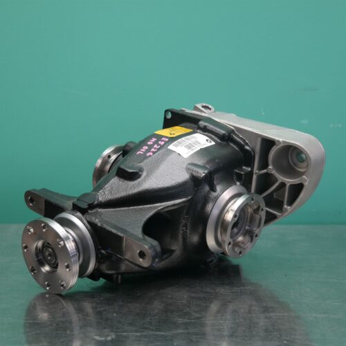 DIFFERENTIAL CENTRE E84 Rear (932) *33-05* 4.44R