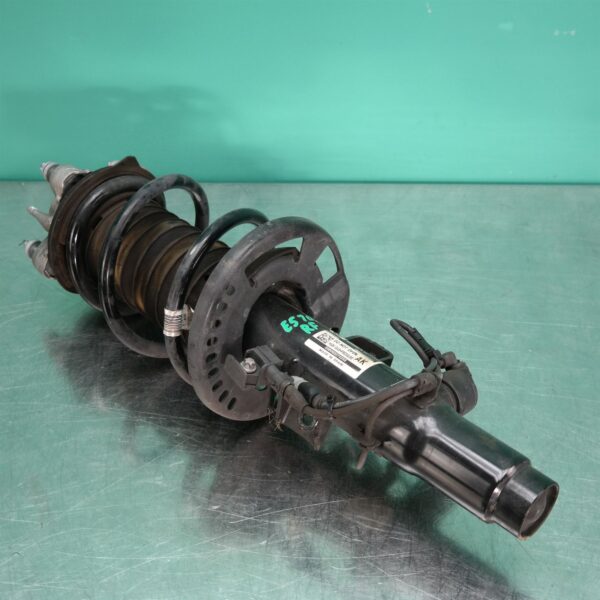RIGHT FRONT STRUT G20 (062) *31-10*