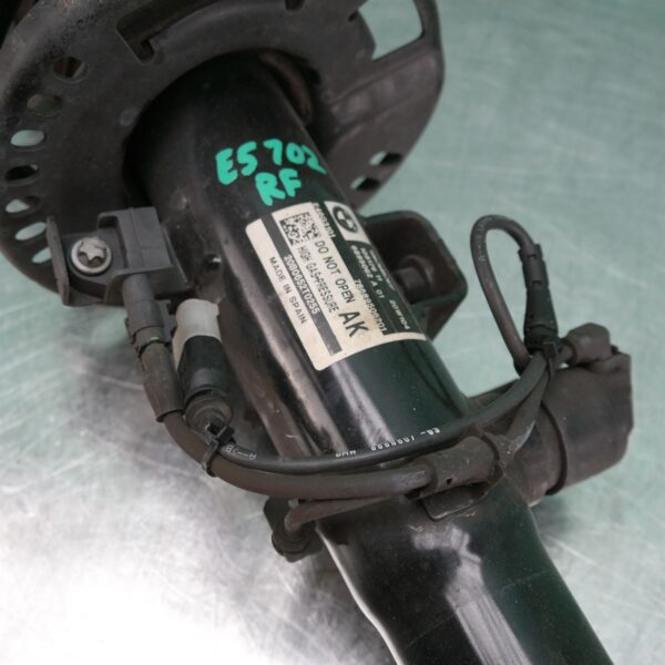 RIGHT FRONT STRUT G20 (062) *31-10*