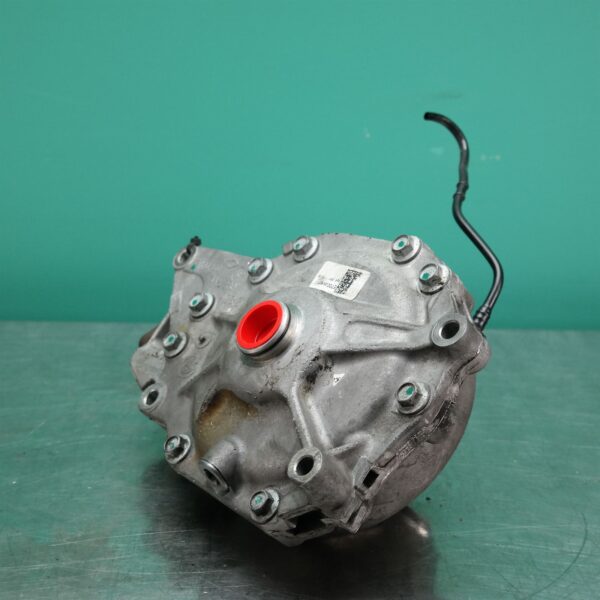 DIFFERENTIAL CENTRE E70 Front (004) *31-15* 4.44