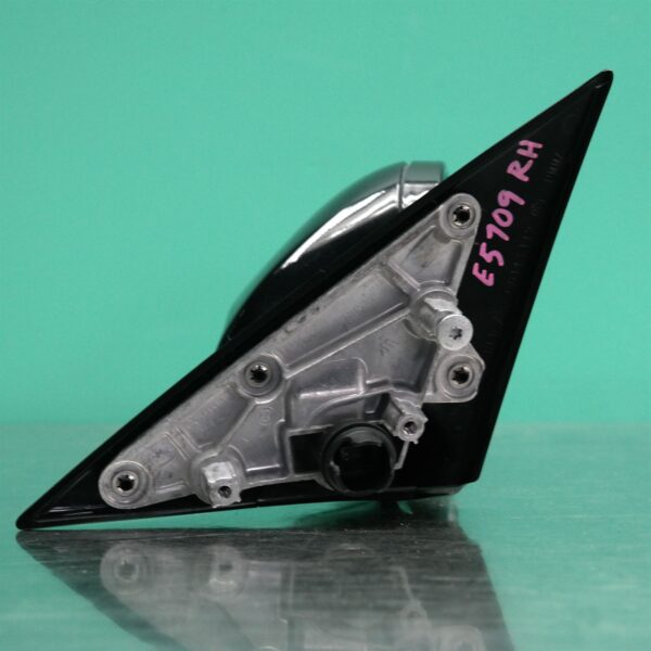 RIGHT DOOR MIRROR E90 (656) *51-15*