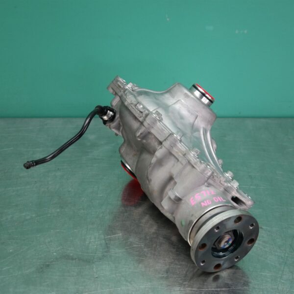 DIFFERENTIAL CENTRE G05 Front (198) or (441) *31-15* 2.93