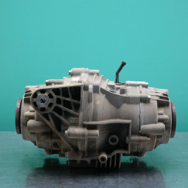 DIFFERENTIAL CENTRE F15 Rear (261) *33-05* 3.15 QMV