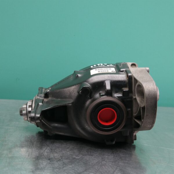 DIFFERENTIAL CENTRE F15 Rear (992) *33-05* 3.15