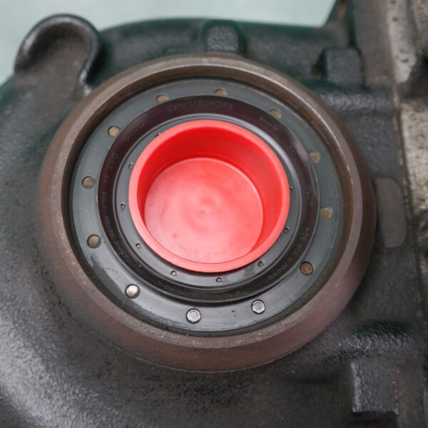 DIFFERENTIAL CENTRE E70 Rear (912) *33-05* 3.15