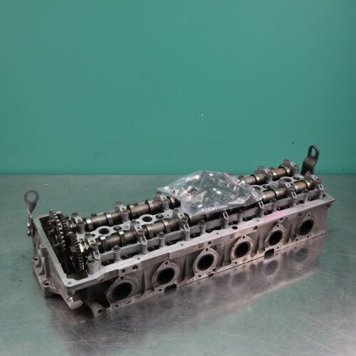 CYLINDER HEAD F15 (927) *11-15* D6