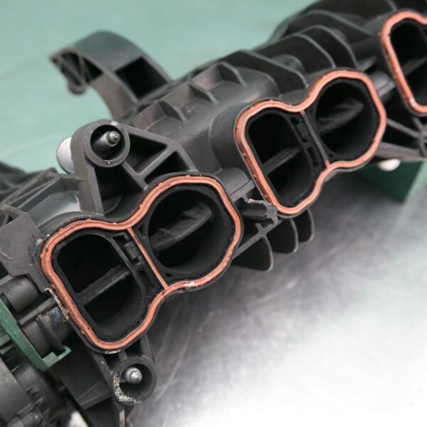 MANIFOLD F15 # Inlet manifold # (909) *11-40* D6