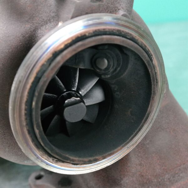TURBO/SUPERCHARGER E70 (363) *11-50* D6 Lg 40d
