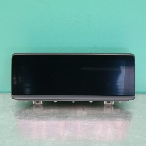 STEREO/HEAD UNIT F32 # Display Screen # 8.8 INCH (453) *65-45*