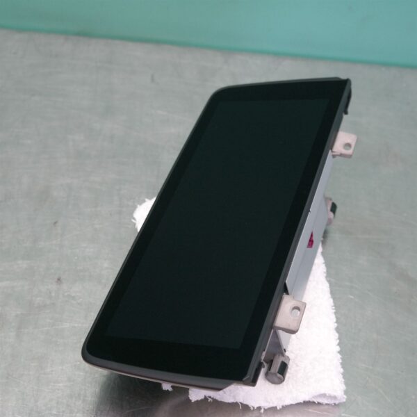 STEREO/HEAD UNIT G01 # Display Screen # (5D5) *65-45*