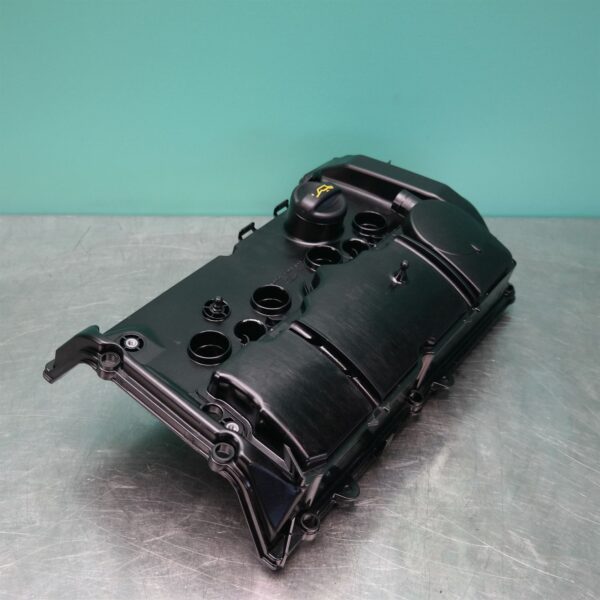 ROCKER COVER F20 (553) *11-15* P4