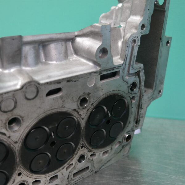 SAMSUNG CSC CYLINDER HEAD F25 (463) *11-15* D4