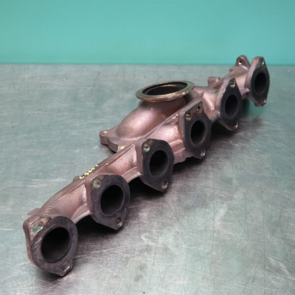 MANIFOLD F15 # Exhaust Manifold # (173) *11-50* D6