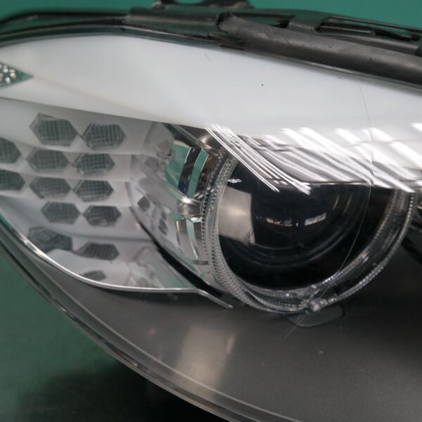 RIGHT HEADLAMP F10/F11, SEDAN/WAGON, XENON, ADAPTIVE TYPE, 05/10-07/13