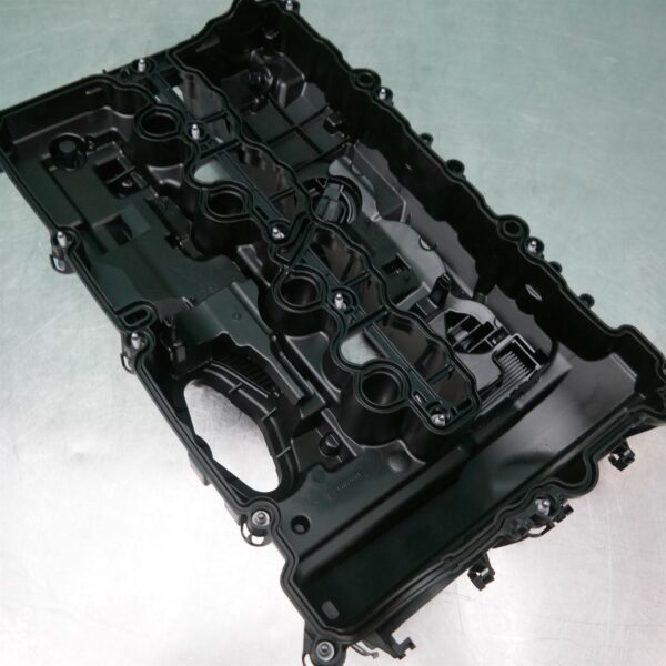 ROCKER COVER F30 (278) *11-15* P4