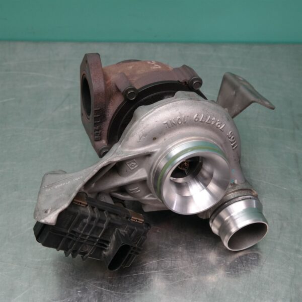 TURBO/SUPERCHARGER F30 (476) *11-50* D4