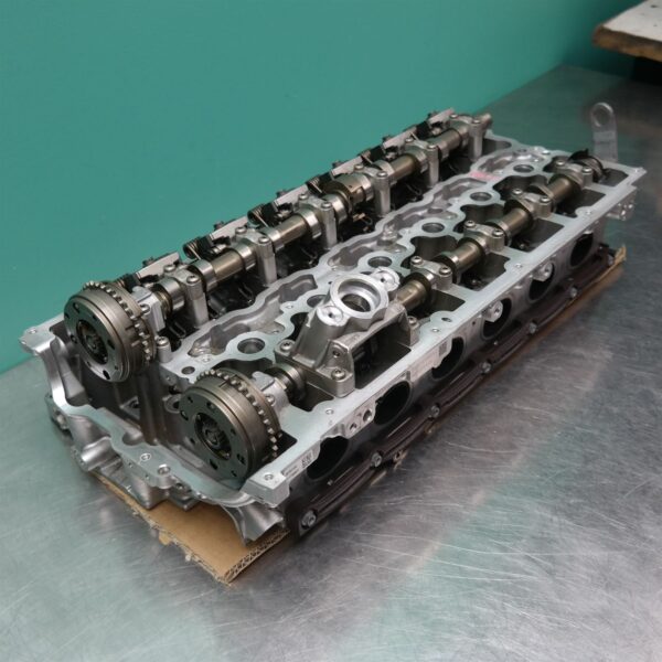 CYLINDER HEAD F F22 (779) *11-15* P6