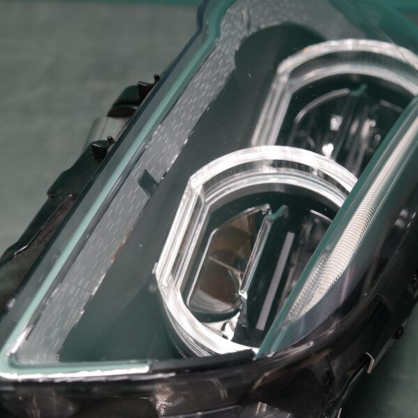 RIGHT HEADLAMP F10/F11, SEDAN/WAGON, XENON, ADAPTIVE TYPE, 07/13-01/17