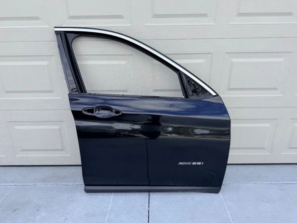 s-l1600 (1) 2016-2022 BMW X1 F48 Front Right Side Door Shell Panel OEM