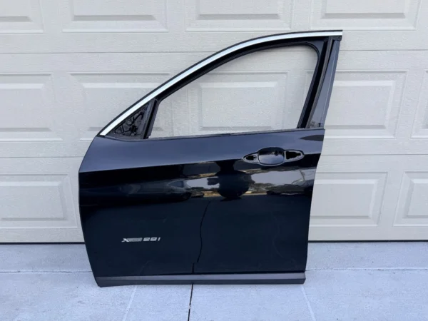 s-l1600 2016 - 2022 BMW X1 F48 Front Left Side Door Shell Panel OEM
