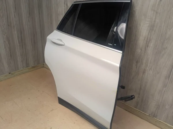 s-l960 (1) 16-22 OEM BMW F48 X1 28i 28iX Rear Right Passenger Door Shell Panel White