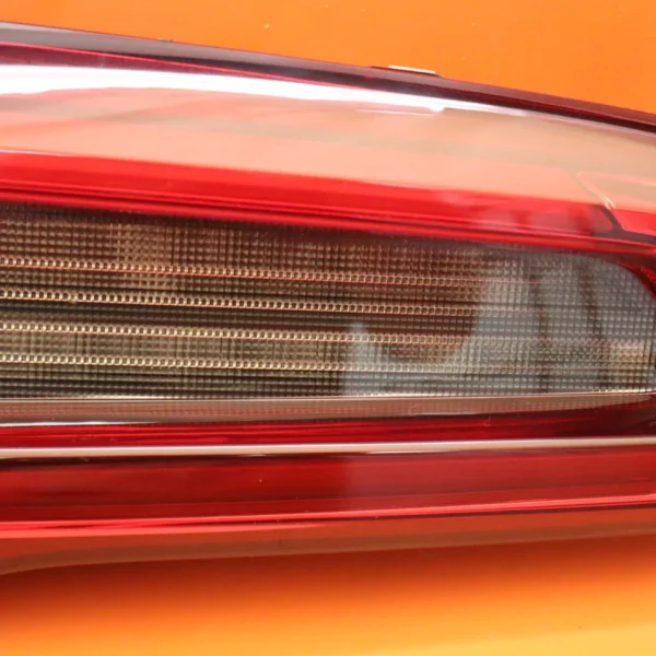 BMW X5 TAIL LIGHT LIFT GATE LEFT DRIVER 2019 2020 2021 2022 63217931997 LED OEM