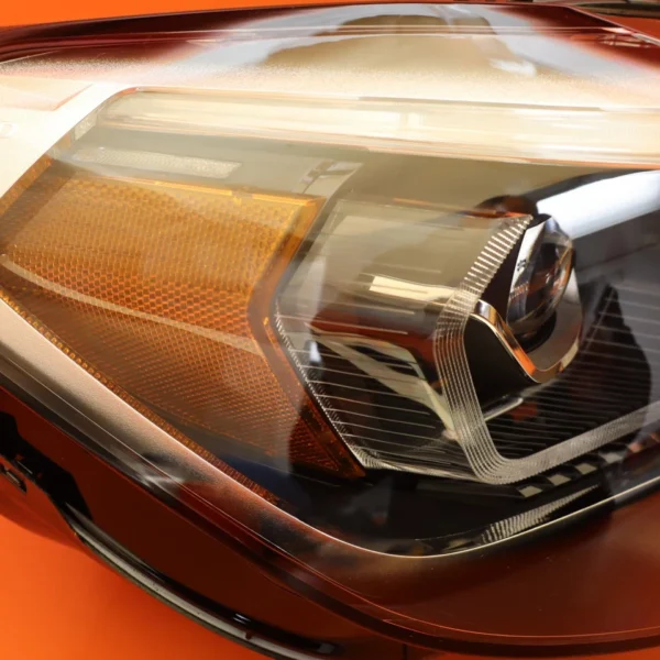 BMW X1 HEADLIGHT RIGHT PASSENGER 2020 2021 2022 LED 6311-5A01176-02 OEM