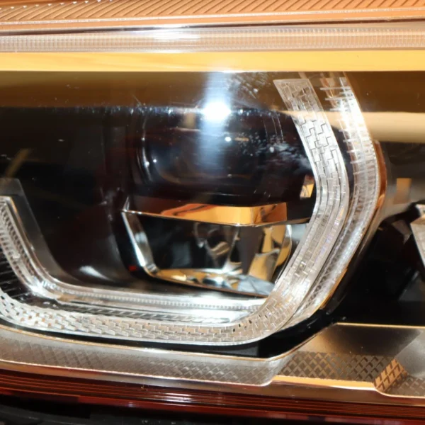 BMW X3 HEADLIGHT LEFT DRIVER 2018 2019 2020 2021 ADAPTIVE LED X4 8739657-03 OEM