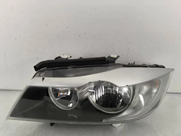 s-l960 (1) BMW 325i 330i 328i 335i E90 E91 HALOGEN Sedan Front Headlights Lamp With Eyelid