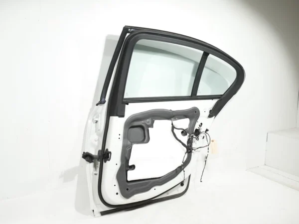 11-16 BMW F10 5 Series COMPLETE Door Rear Right Passenger (Alpine White 300) OEM