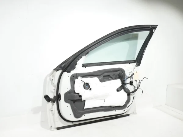 11-16 BMW F10 5 Series COMPLETE Door Front Right Passenger Alpine White 300 OEM