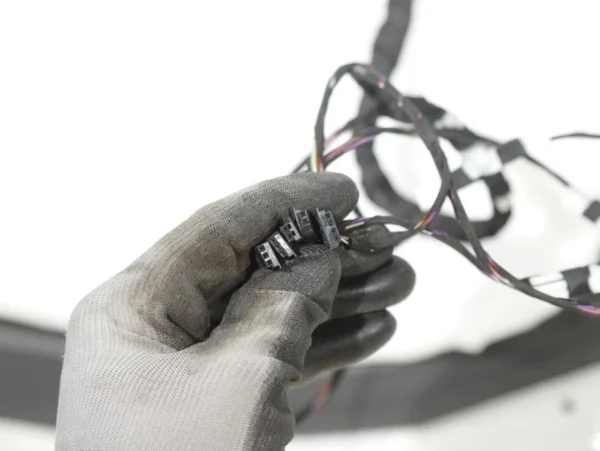 11-16 BMW F10 5 Series COMPLETE Door Rear Right Passenger (Alpine White 300) OEM