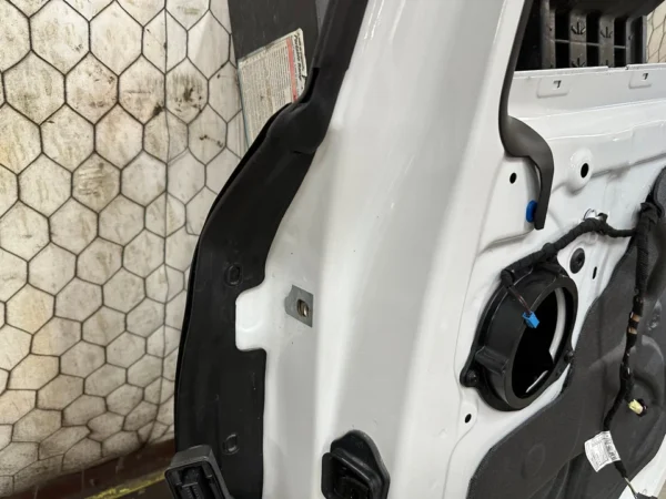 16-22 BMW X1 F48 REAR RIGHT PASSENGER SIDE DOOR SHELL White OEM